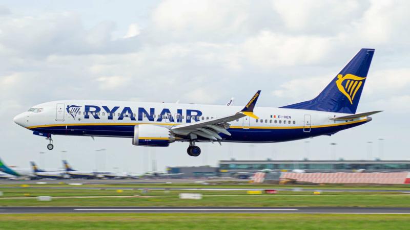 T&aacute; saoireoir&iacute; &Eacute;ireannacha ag plean&aacute;il laethanta saoire in 2026 agus Ryanair ag nochtadh na gceann scr&iacute;be is fearr