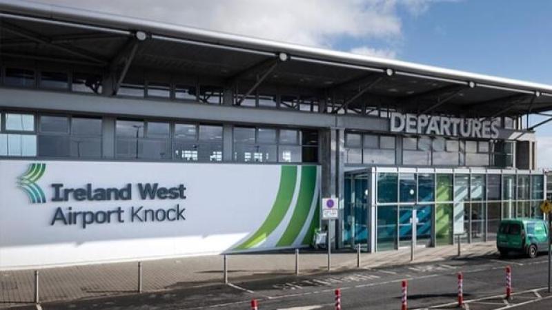 Dea-sc&eacute;al do phaisin&eacute;ir&iacute; agus srian m&oacute;r &aacute; ard&uacute; ag Aerfort Iarthar &Eacute;ireann