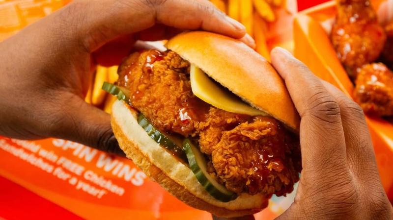 Oscl&oacute;far slabhra bia mear Meirice&aacute;nach a bh&iacute; ag freastal ar bhainis Beyonc&eacute; agus Jay-Z in &Eacute;irinn