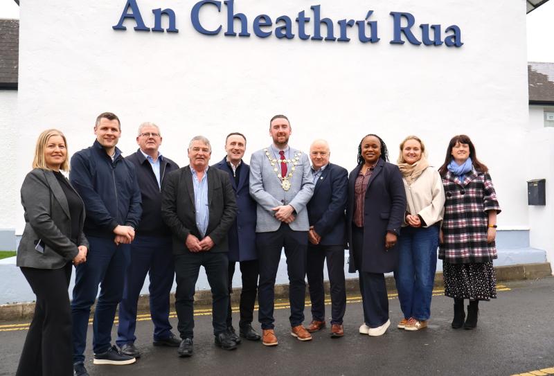 Comhairle Cathrach na Gaillimhe ina h&oacute;stach ar an dara cruinni&uacute; bliant&uacute;il de Chomhairle na Gaeilge