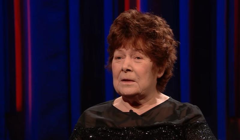 'Ceann de na guthanna is cro&iacute;&uacute;la agus is &iacute;oc&oacute;na&iacute; in &Eacute;irinn' - br&oacute;n domhain agus Dolores Keane ar shl&iacute; na f&iacute;rinne