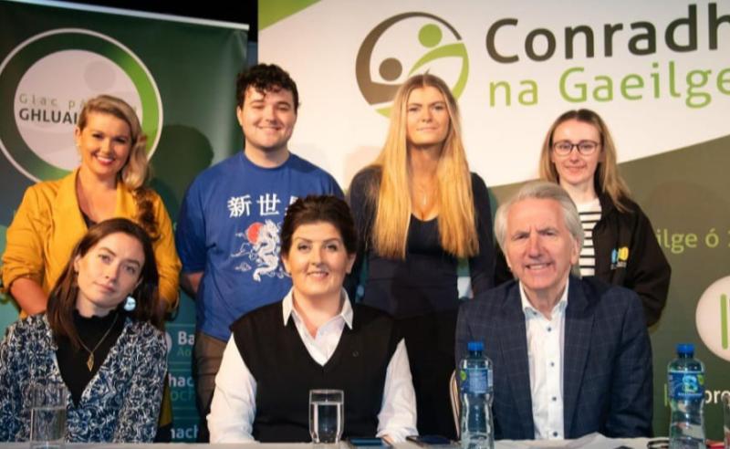 Géarchéim Tithíochta – Géarchéim Teanga