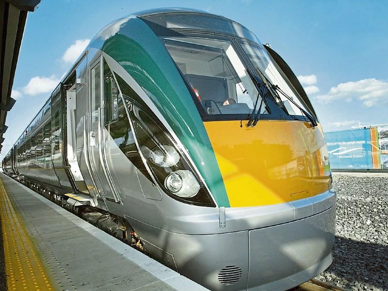 Fógraíodh trí sheirbhís traenach breise le haghaidh Éire v An Iodáil