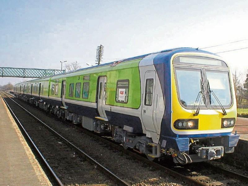 Sinn Féin le fadhbanna iompair agus infrastuctúr na contae a phlé