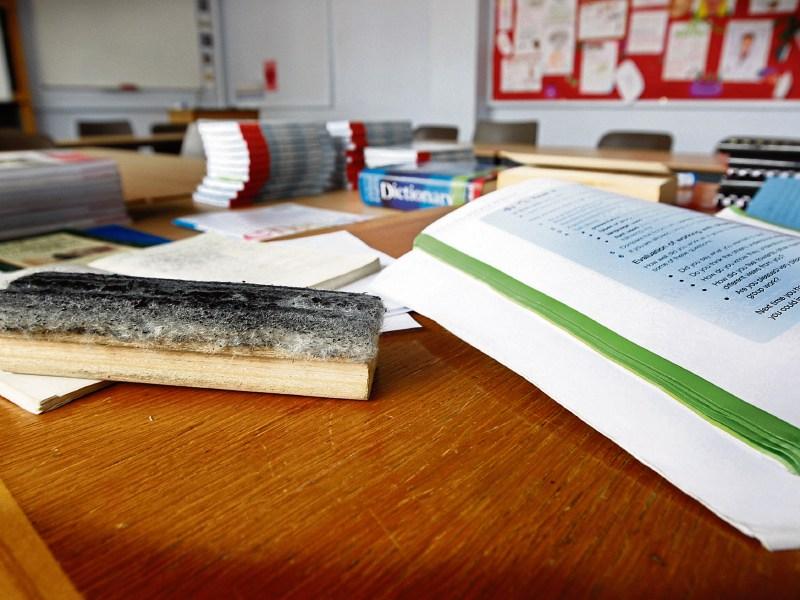 Cur i láthair déanta ag Glór na nGael i dTeach Laighean