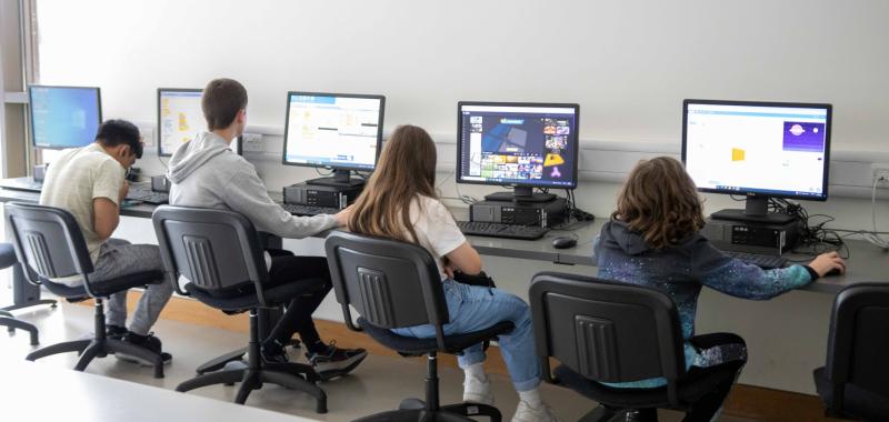 Comórtas Iriseoirí an Lae Amárach ‘24