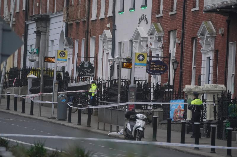 Cailín beag a gortaíodh in ionsaí Chearnóg Parnell 'ar an bpíosa baile don bhaile', scaireanna teaghlaigh